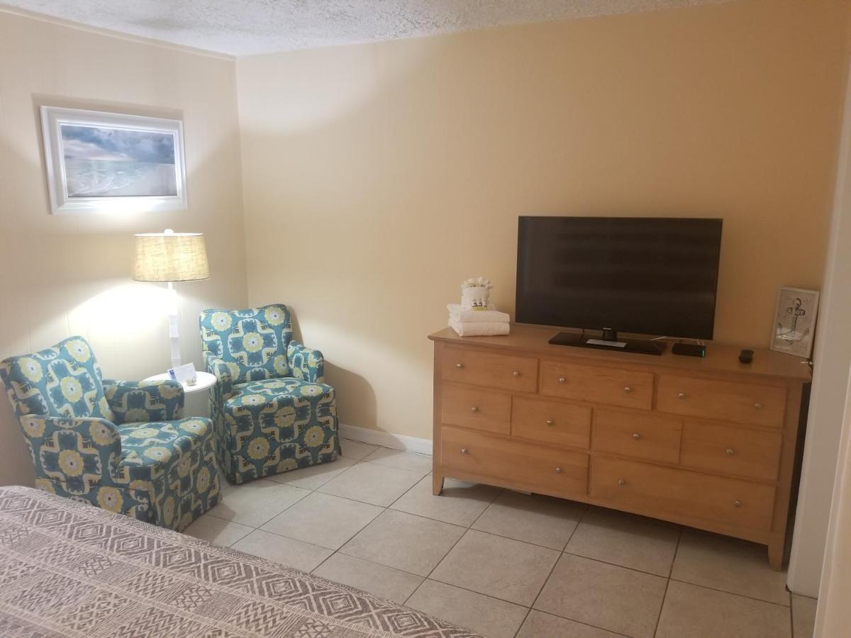 Pennwood Motor Lodge Sebastian Dış mekan fotoğraf